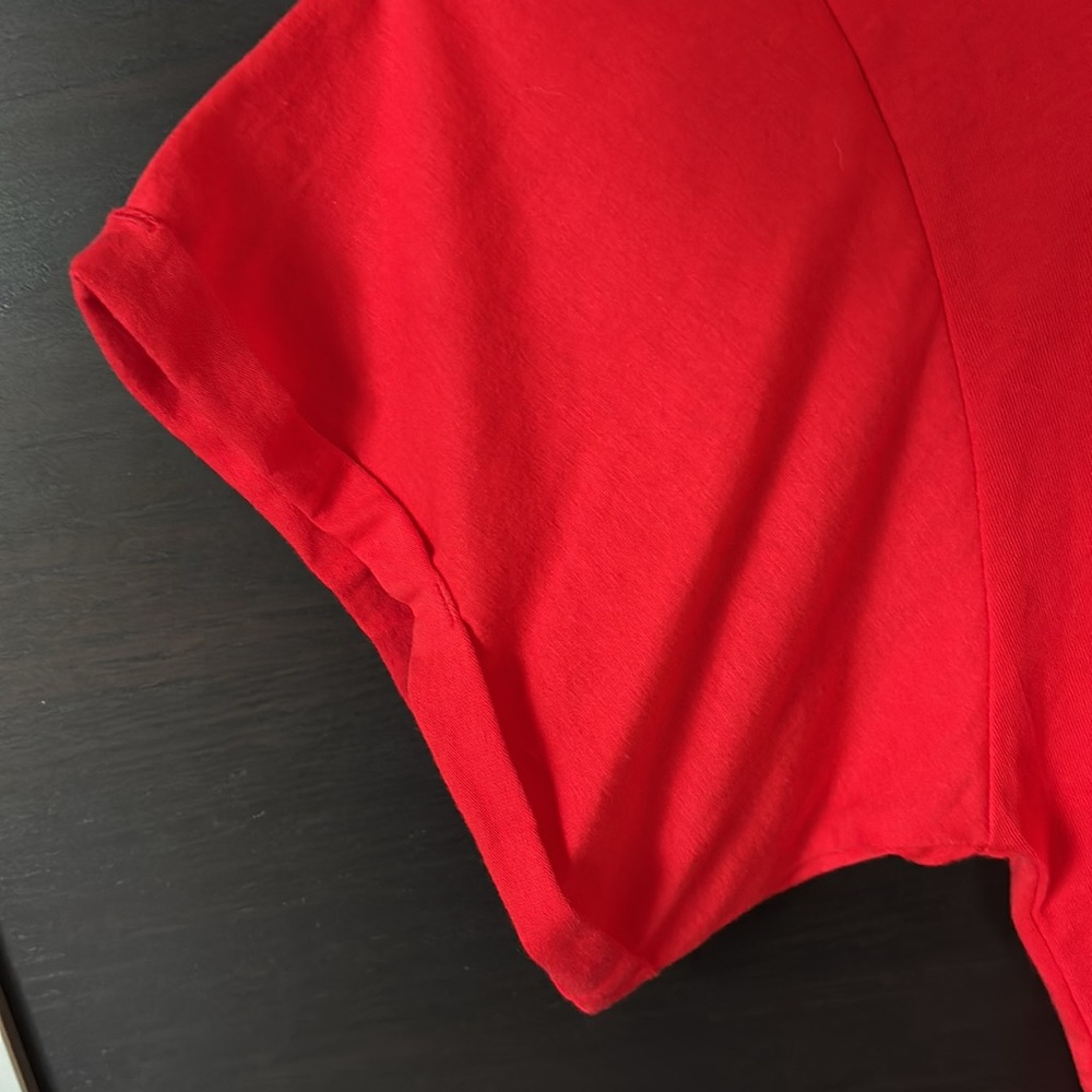 Majestic Women’s Philadelphia Phillies Short Sleeve Tee Shirt in Red - Picture 4 of 14